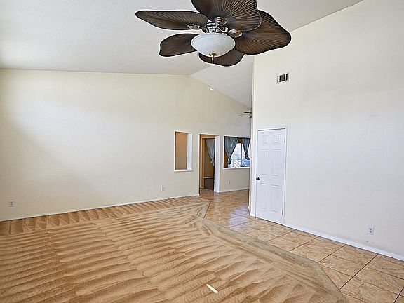 5th image of 13241 Davidson Cir
