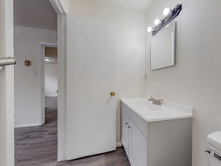 12912 Marva Pl SE — Photo 33