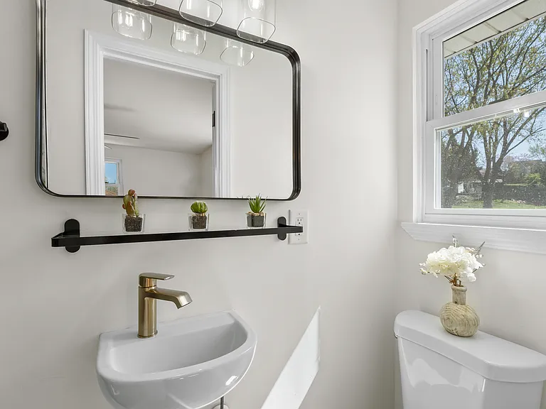 28 Misty Springs Cir — Photo 14