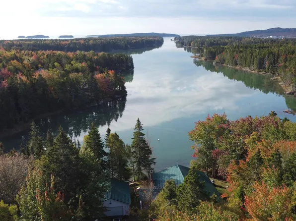 13 Bobby Creek View, Milbridge, ME 04658
