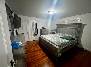 17-19 Zeller St #1, Boston, MA 02131