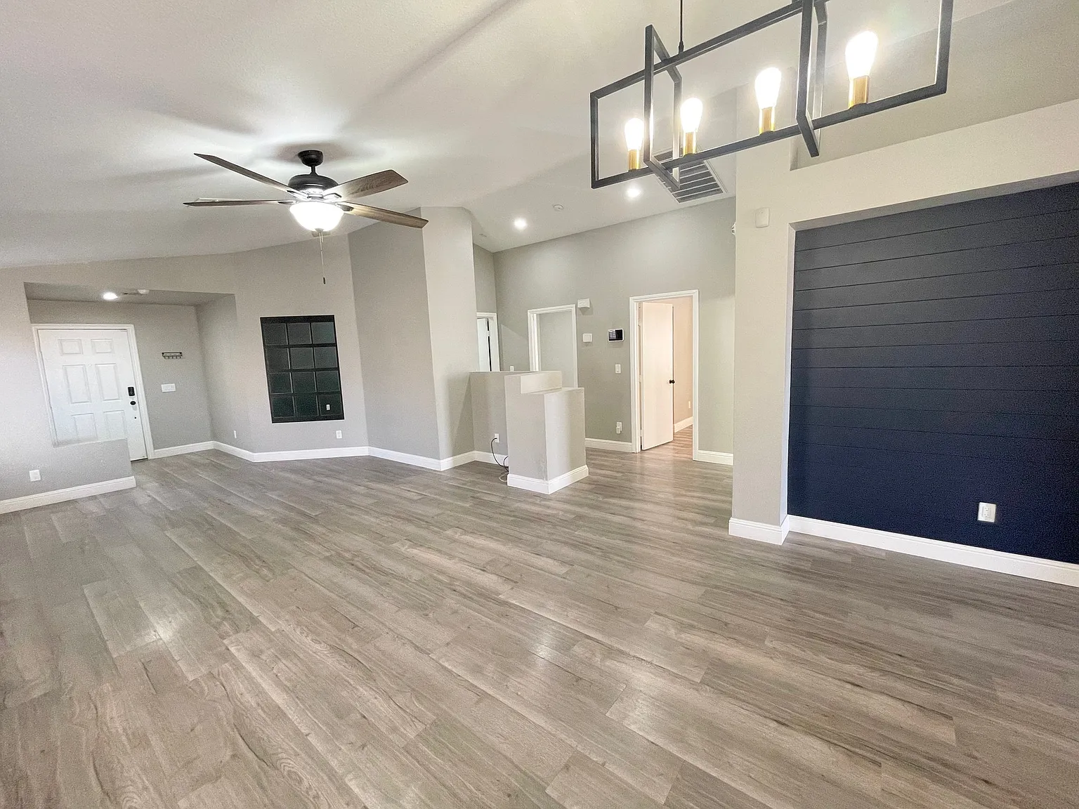 Spacious Single Story Home| 3139 Pocatello Peak Way | $2150/mo (includes energy, sewer & trash) — Photo 3