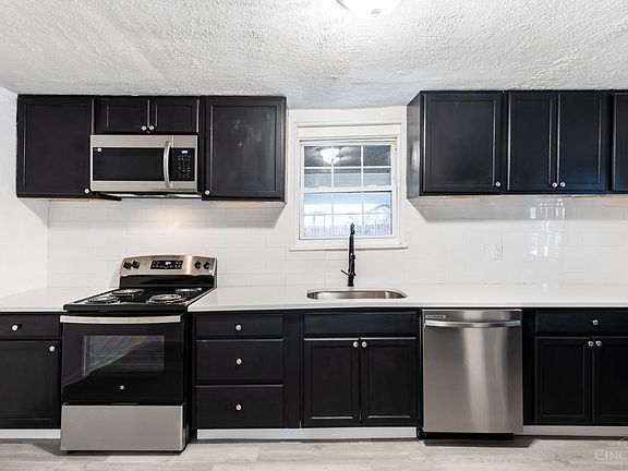 3rd image of 1234 Dewey Ave