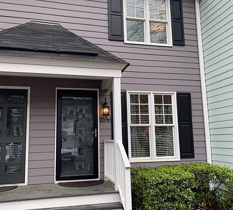 New Storm door added in 2019.