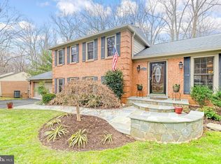 2515 Appaloosa Ct, Reston, VA 20191