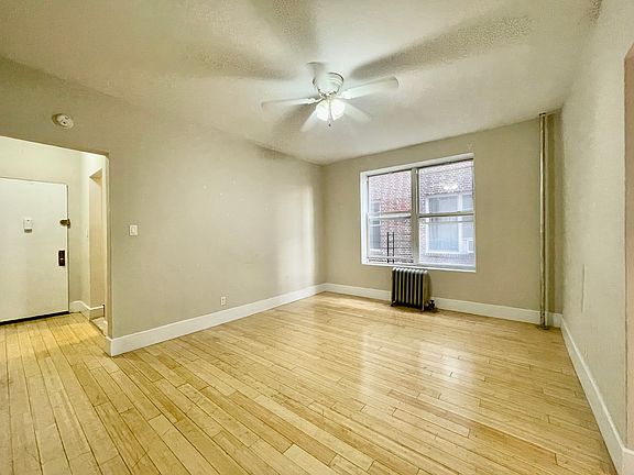 4th image of 651 W 188th St APT 3G