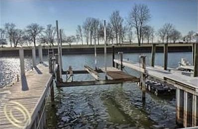 2nd image of 37711 Huron Pointe Dr