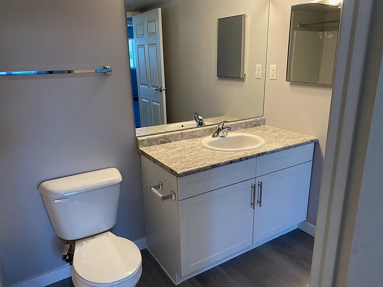 333 Warde Ave — Photo 27