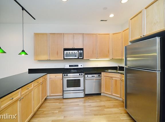 1629 Oakley New Kitchen