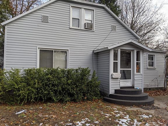 2nd image of 1363 Brusse Ave