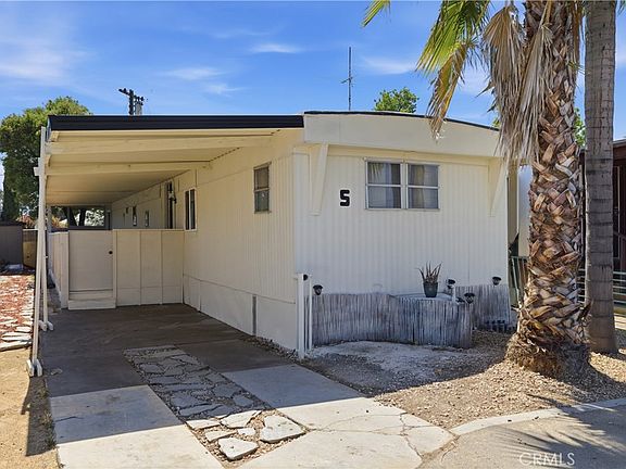 3rd image of 5000 Pierce Rd #5