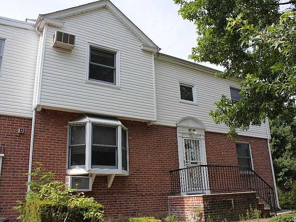 3rd image of 64-38 181st St
