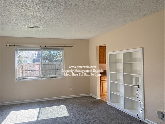 5th image of 412 Coventry Dr