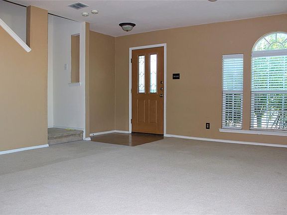 2nd image of 9987 Dartmouth Dr