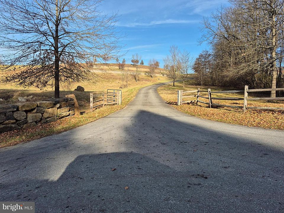 1st image of 5 Trimbles Ford Ln