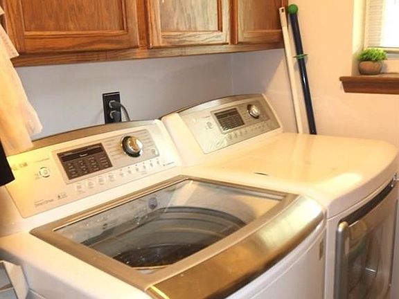 5th image of 44220 Rivergate Dr