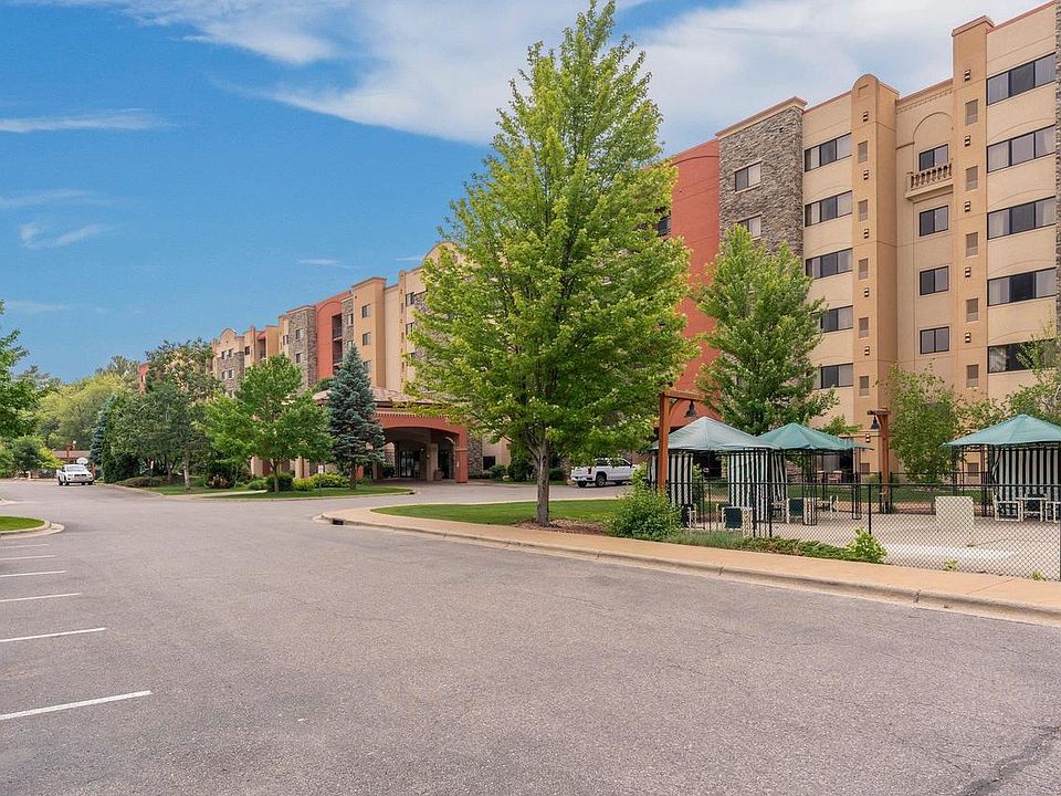 1st image of 2411 River Road #2311