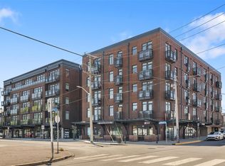 515 Chatham St #310, Victoria, BC V8T 0C8