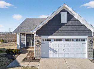 10 Muir Trail Ct, Cottleville, MO