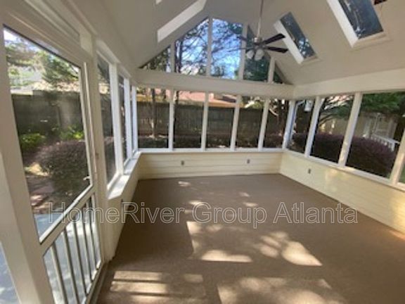 5th image of 4595 English Oaks Ln NW