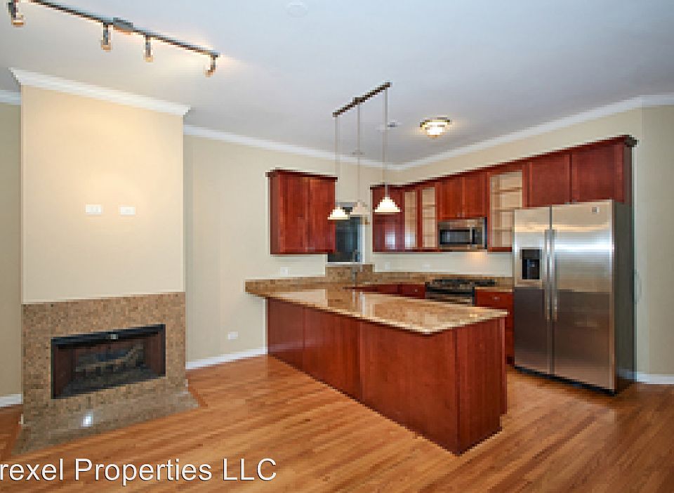 1st image of 3919 N Kedzie Ave