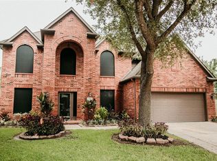 6007 Spanish Oak Dr, Pasadena, TX 77505