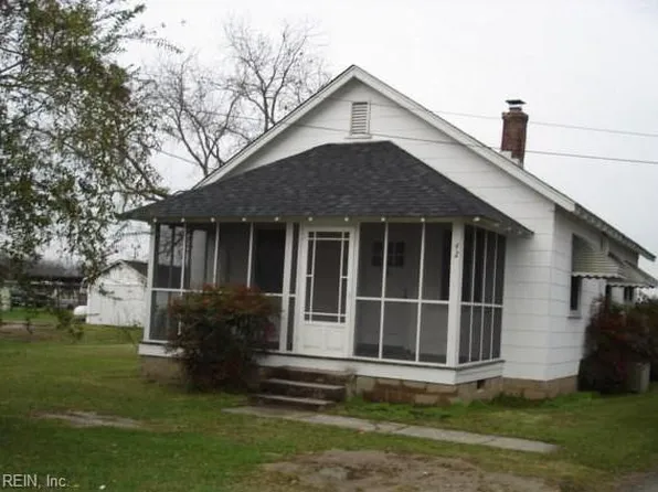 42 W Windsor Blvd, Windsor, VA 23487
