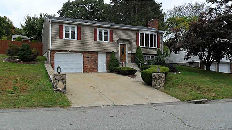 1st image of 3 Lee Ave