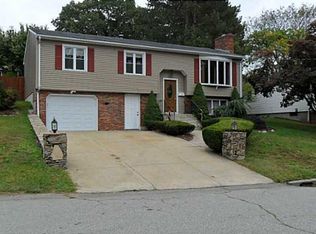 3 Lee Ave, North Providence, RI 02904