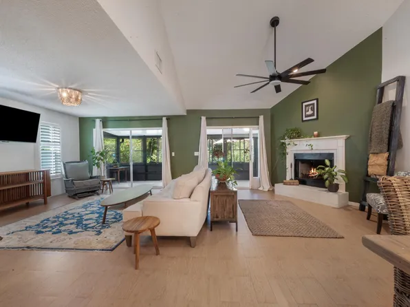 911 NE Sandalwood Place, Jensen Beach, FL 34957