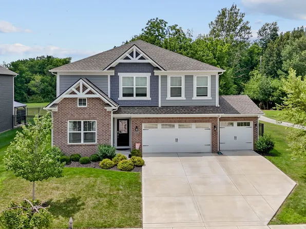 9778 Alzada Dr, Fishers, IN 46040