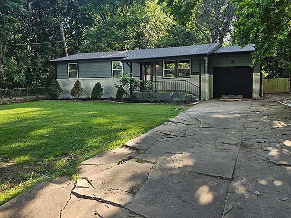 4th image of 2203 N Kentwood Avenue
