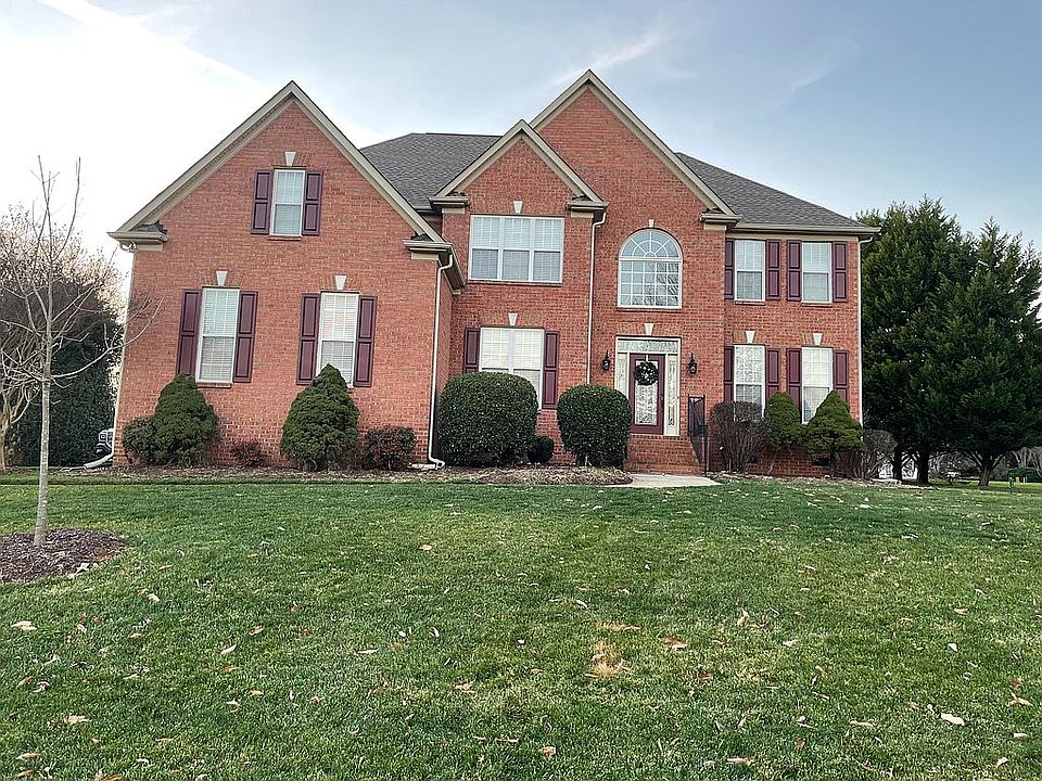 1st image of 8114 Glamorgan Ln