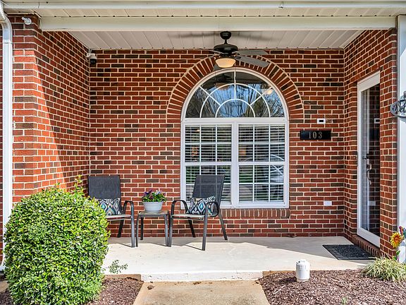 4th image of 2021 Rivergate Rd Unit 103