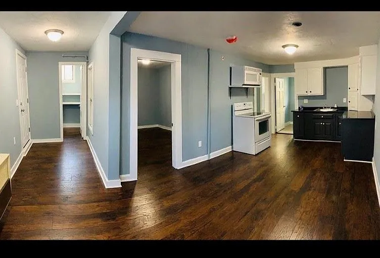 20 Orchard St #4 — Photo 4
