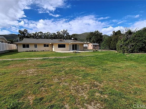 4th image of 28370 Portsmouth Dr