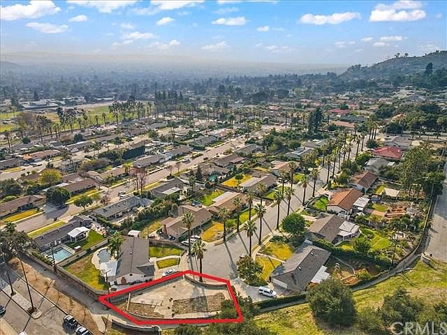1st image of 1050 Coronet St