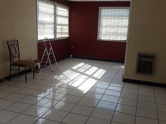 2nd image of 1985 NW 152nd Ter