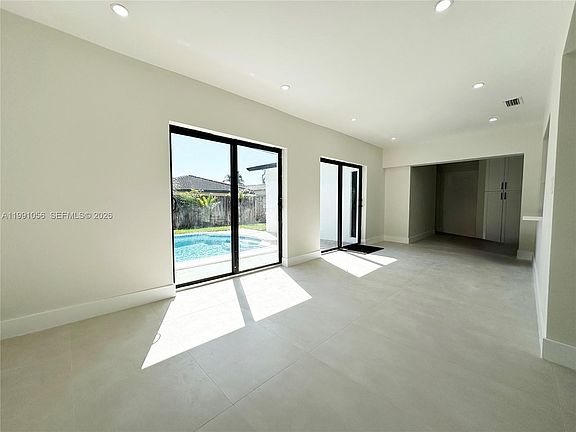 5th image of 1240 S Cypress Rd