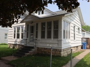 770 W 9th St, Winona, MN 55987