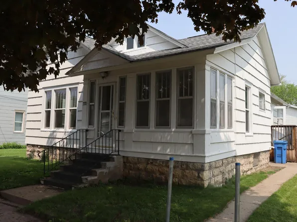 770 W 9th St, Winona, MN 55987