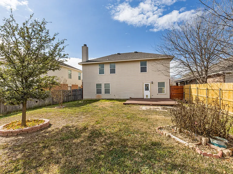 4717 Waterford Dr — Photo 17