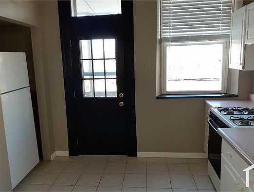 4th image of 4509 Fair Ave