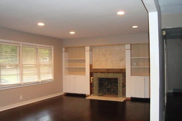 2nd image of 1909 Jacolyn Pl