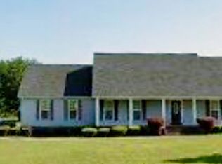 190 China Berry Ln, Moultrie, GA 31788