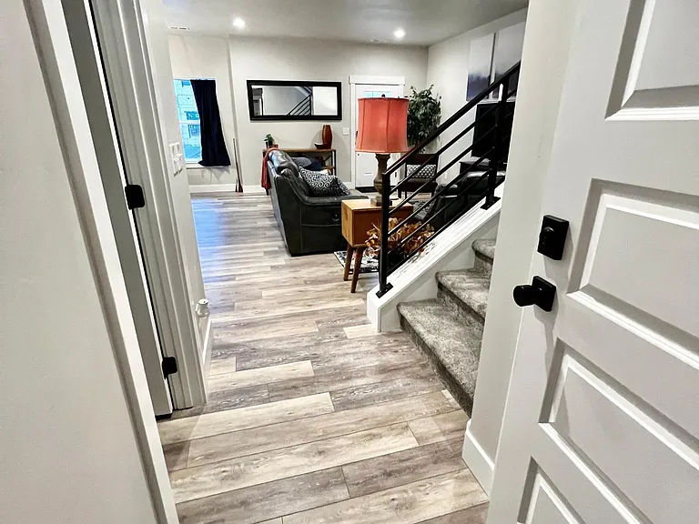 1379 Pine Crest Dr — Photo 17