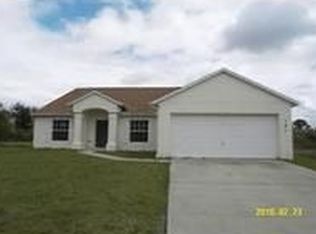 141 SW Sea Lion Rd, Port Saint Lucie, FL 34953