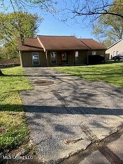 1st image of 8647 Greenview Pl