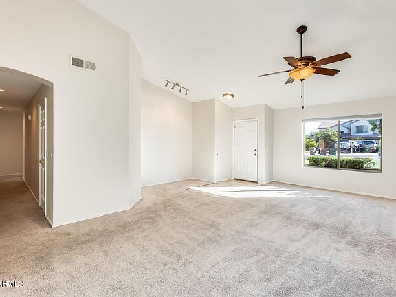 5th image of 15982 W WASHINGTON Street