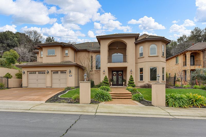 1st image of 3112 Corsica Dr